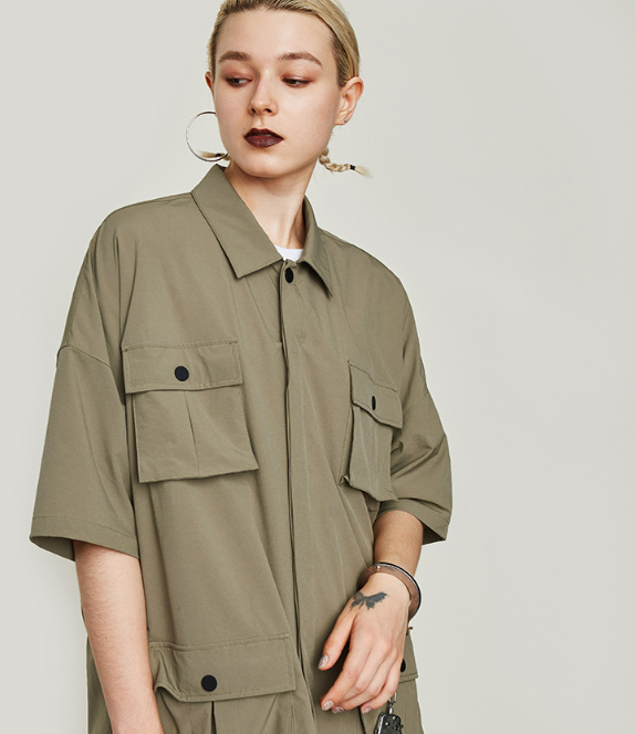 Retro Utility Windbreaker – Pockets With Purpose